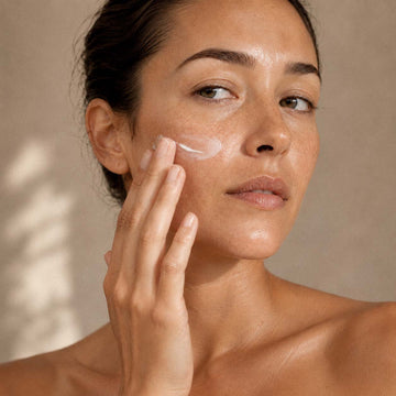 Peau mixte : et si elle était juste déséquilibrée ?