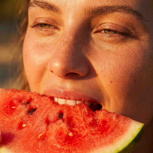 Alimentation et peau : ce que l'intestin dit au visage