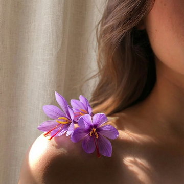 Ingrédient végétal illustrant l’origine naturelle et la sélection rigoureuse des matières premières dans la charte de formulation Just avant.